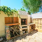 Casa Barello -only Families *
